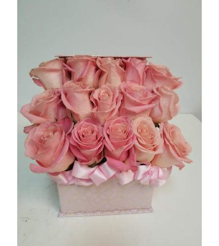 15 Pink Rose Box