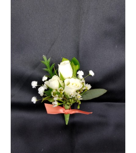 Modern Spray Rose Boutonniere