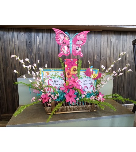 Garden Basket "Flamingle" Friends