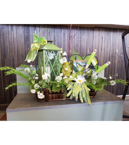 Garden Basket Little Gnome