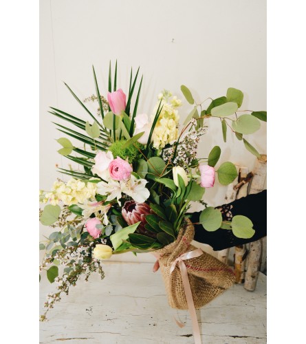 Farmhouse stems wrapped
