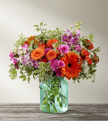 TCG's FTD AquaEscape Bouquet- Deluxe