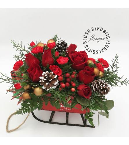 Christmas Sleigh Centerpiece