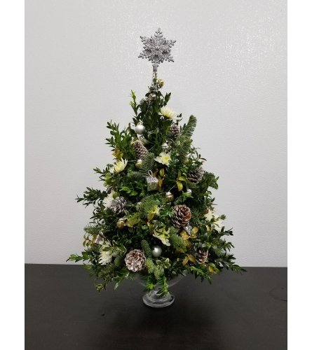 ALL IS BRIGHT BOXWOOD TREE