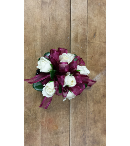 Michelle Wrist Corsage