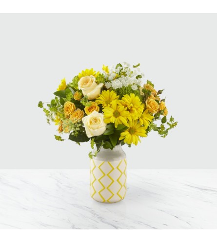 A Hello Sunshine™ Bouquet