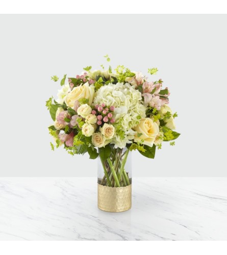 The FTD Simply Gorgeous Bouquet