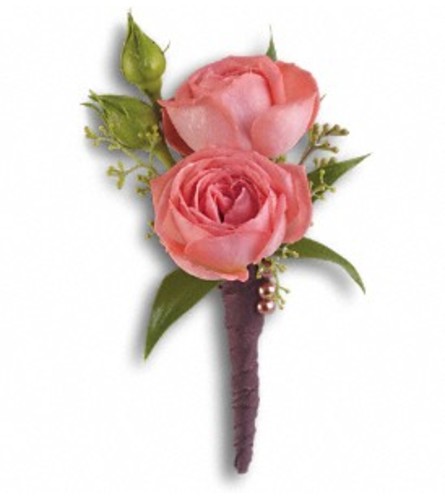The Spray Rose Simplicity Boutonniere