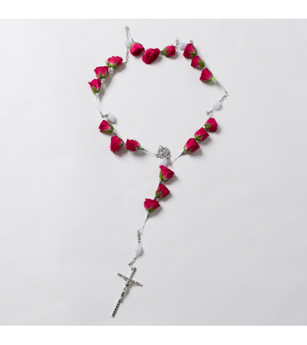 18 ROSEBUD ROSARY