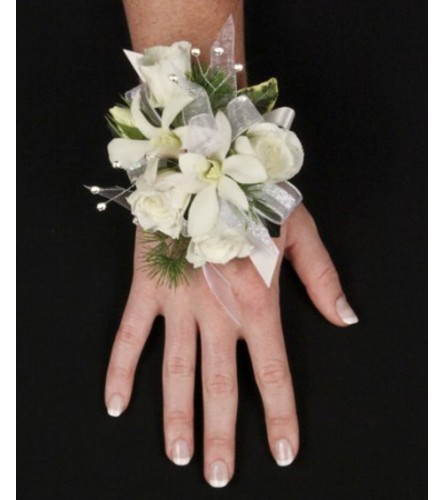 SPARKLING WHITE CORSAGE