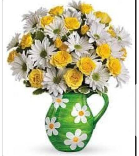 yellow rose and happy Daisy pitcher