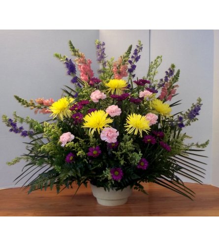 Garden Memories Sympathy Floral