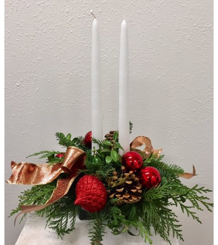 Round Holiday Gathering Centerpiece
