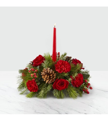 Single Candle Christmas Centerpiece