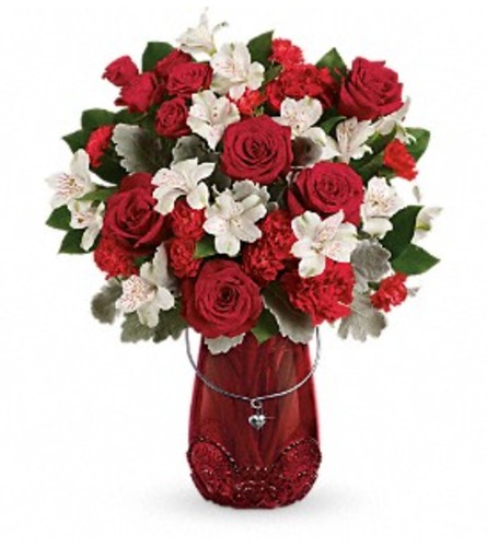 THE RED HAUTE ROSE BOUQUET