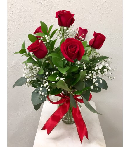 Classic 1/2 Dozen Valentine's Roses