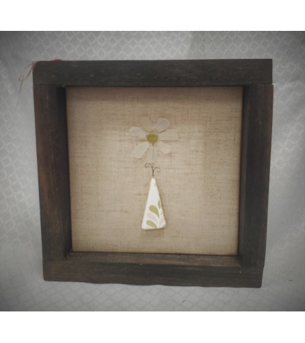 Hand Crafted Sea Glass Flower Pot Sign. Made Locally