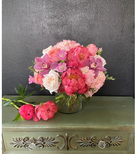 Luxurious Blooms