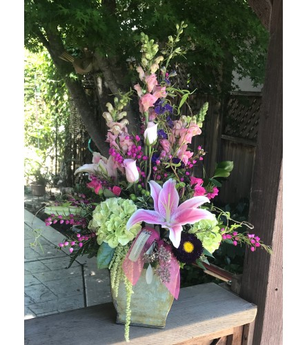 Love Lives On Bouquet
