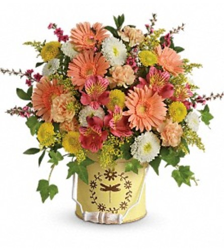 COUNTRY SPRING PAIL BOUQUET