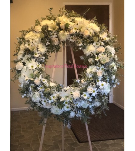 White Purity Wreath