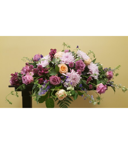 Smart Soft Embrace Casket Spray