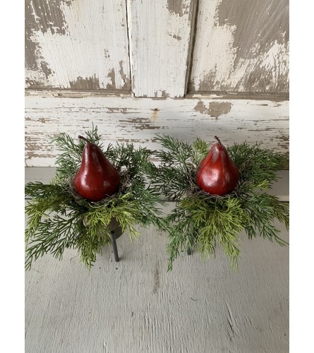 Red Pear Stands