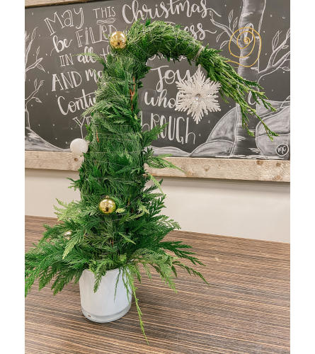 Luxe WhoVille Tree. An arrangement by Grande Prairie Florist.