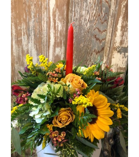 1 Candle Thanksgiving Centerpiece - Designers choice