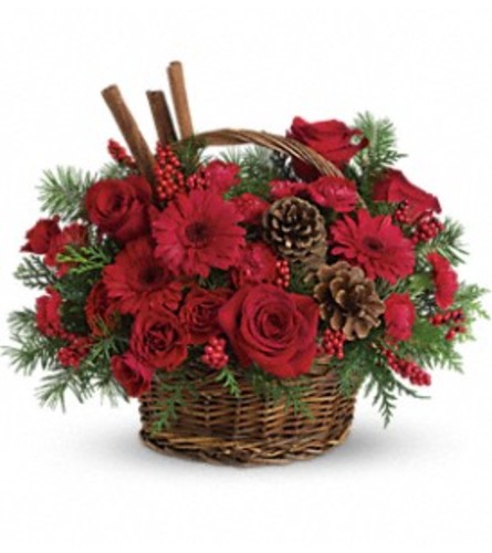 Berries And Spice TF - Deluxe. An arrangement by Belak Flowers.