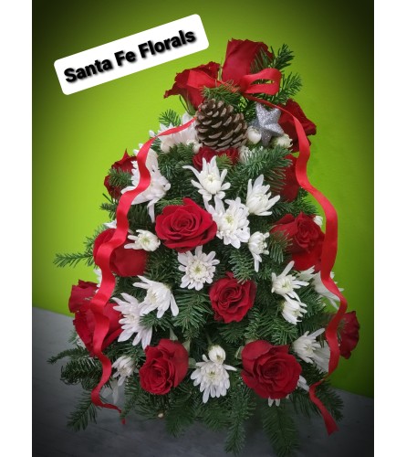Xmas tree. An arrangement by Santa Fe Florals and Events.