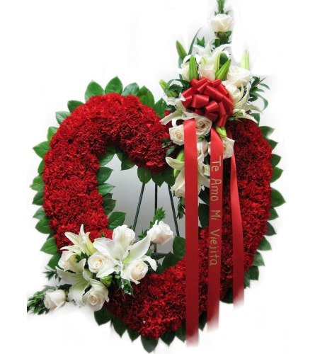Premium Standing Red & White Hollow Heart