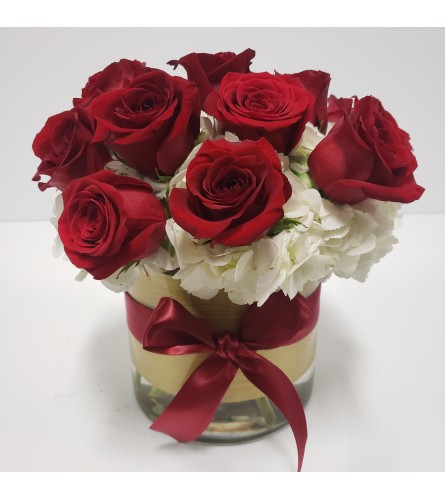 Prestige premium dozen red roses