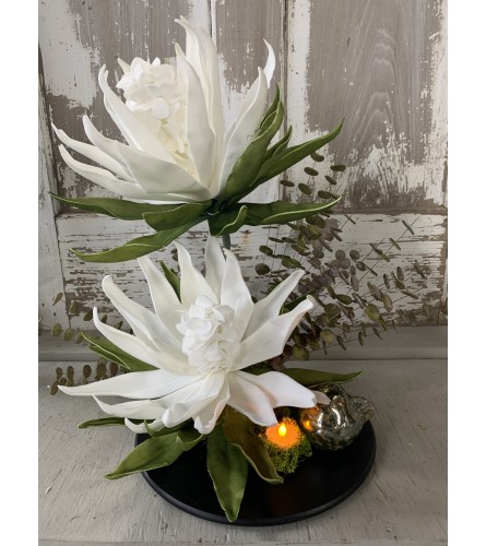 Modern Floral Display on Tray