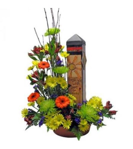 GARDEN ART POLE IN FRESH FLOWERS