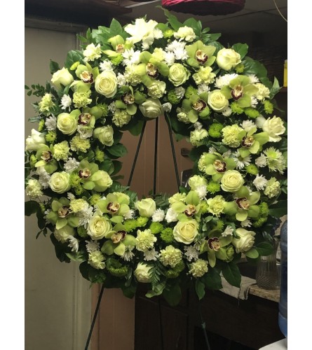 CUSTOM GREEN WREATH