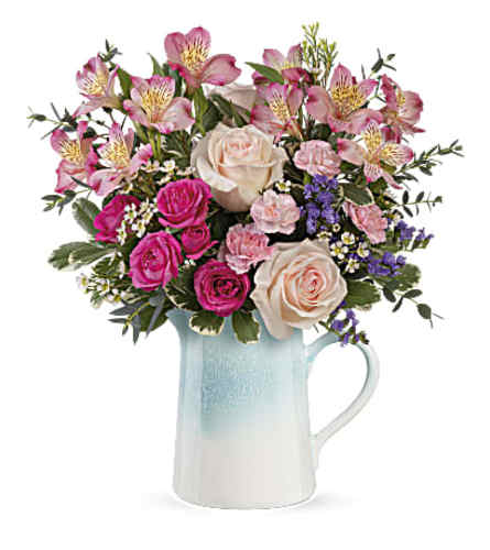 Fabulous Farmhouse. An arrangement by Love Floral.