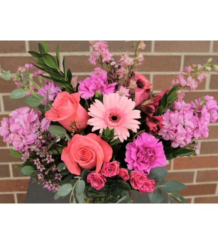 Ladies Night - Deluxe. An arrangement by Flower Stop.