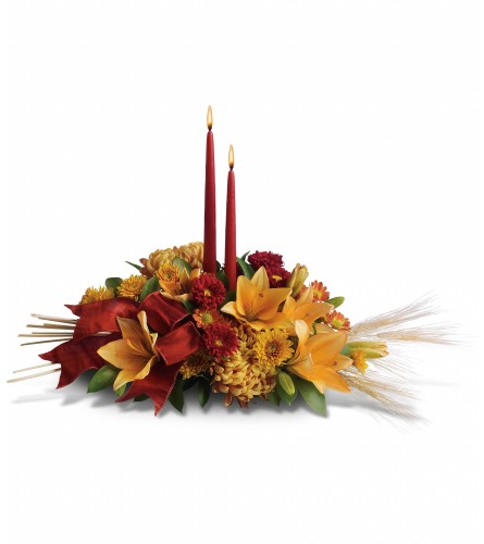 Graceful Glow Centerpiece by Teleflora