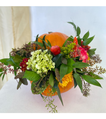 Thanksgiving Pumpkin Arrangement