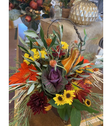 Rustic Harvests. An arrangement by Freshwater Farms.