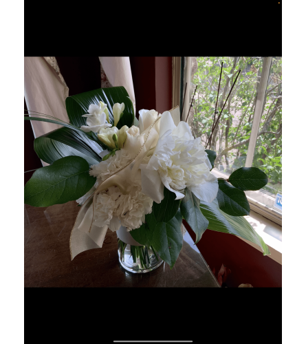 Peony Precious. An arrangement by Silver Rose Emotions.