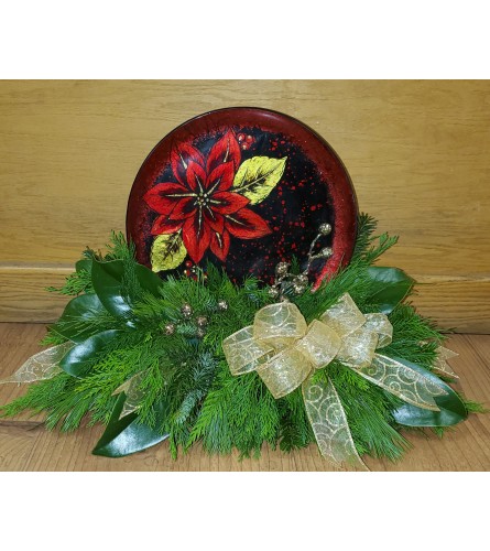 Poinsettia Dish Centerpiece