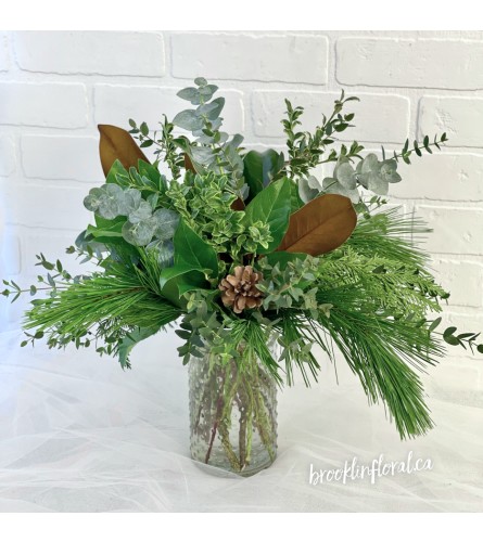 Fresh and Simple. An arrangement by Brooklin Floral and Garden Shoppe Inc..