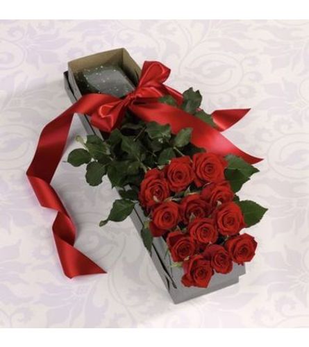 Gift Boxed Long Stem Roses