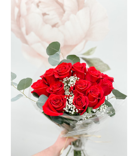 Red Roses Handtied