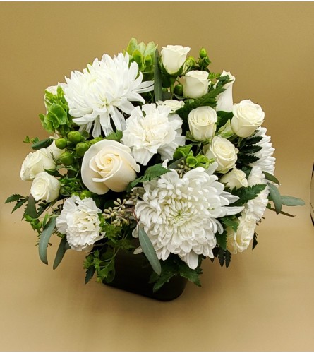 WONDERFUL IN WHITE BOUQUET