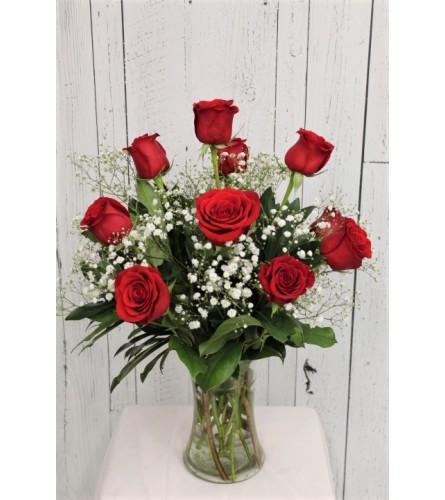 Venus. An arrangement by Red Rose Incredible Florist.