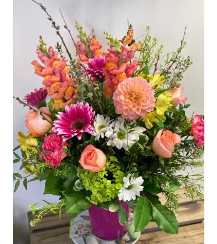 Designer's Choice Peach Mix Arrangement