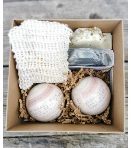 SOAK Bath Co. Soap and Bath Bomb Gift Box